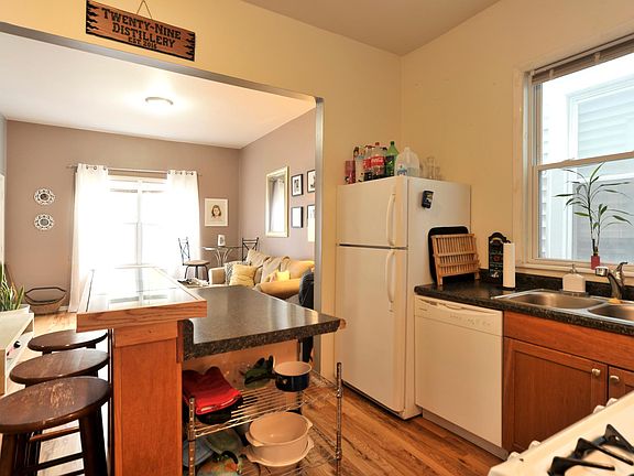 3rd image of 1738 N Albany Ave #1