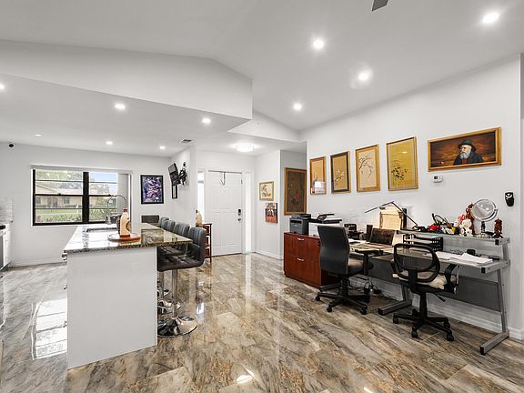 5th image of 23351 Bar Lake Drive #33