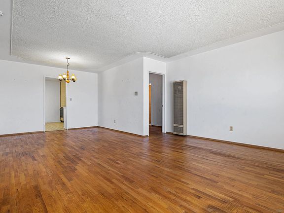 4th image of 434 L St