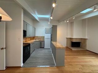 16 Stadium Way, Kentfield, CA 94904