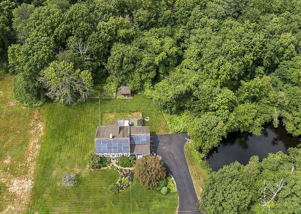 1st image of 85 Millbury Rd