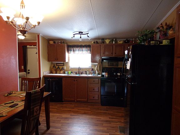 3rd image of 1999 Doublewide