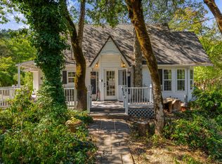 190 Long Acres Rd, Grants Pass, OR 97527