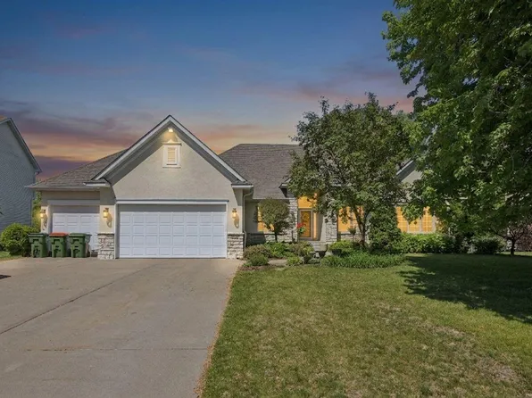 6243 Hollow Ln, Lino Lakes, MN 55014