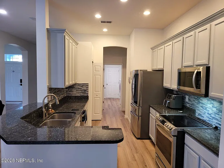 108 Findhorn Ct — Photo 11