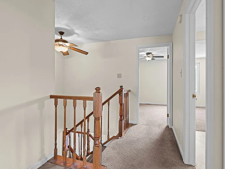 528 Chanticlar Ct — Photo 11