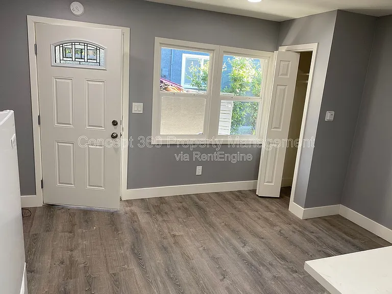 4154 North Business St #5 — Photo 8