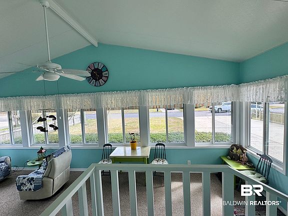 3rd image of 1165 Santa Anna Ln
