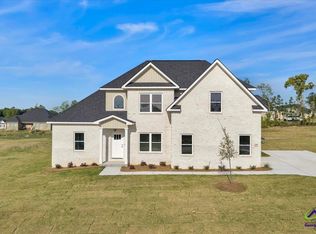 438 Burlington Dr, Lizella, GA 31052