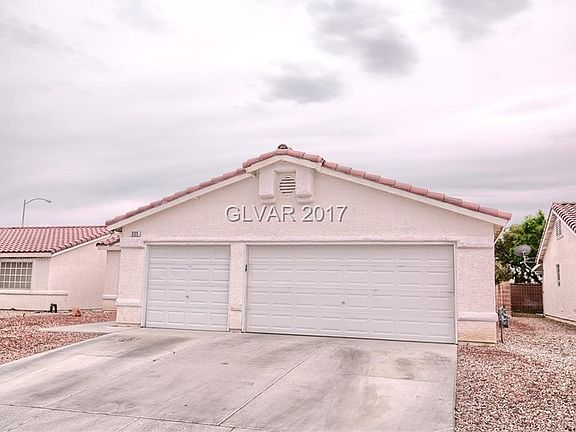 3rd image of 3125 Meadow Flower Ave