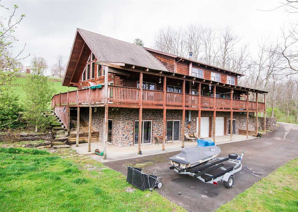 1st image of 217 Shadybrook Dr