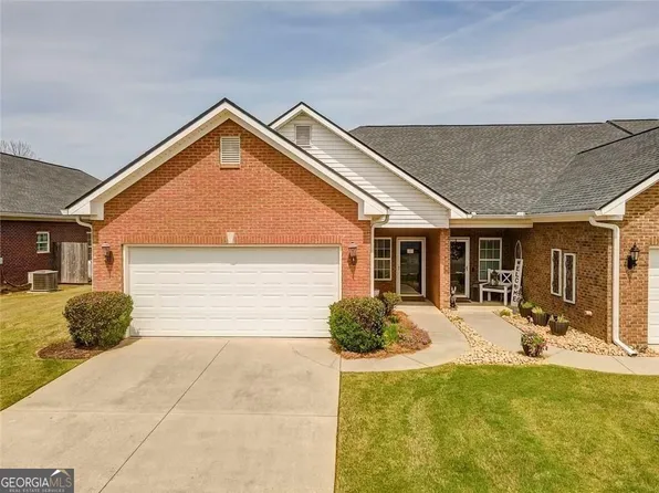 606 Blackwood Ter SE, Calhoun, GA 30701