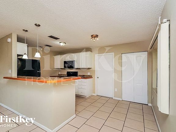 5th image of 839 Sherwood Dr