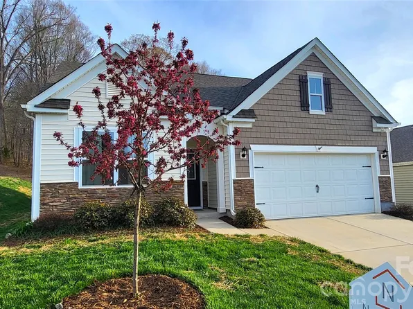 3938 Village Blvd, Conover, NC 28613