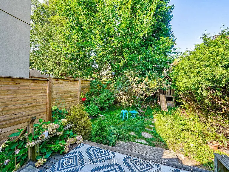 150 Banff Rd #BASEMENT — Photo 16