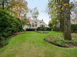 3 Rowan Rd, Chatham, NJ 07928