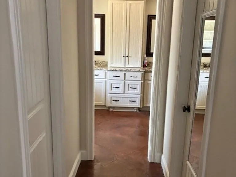 635 Walton Way Dr — Photo 11
