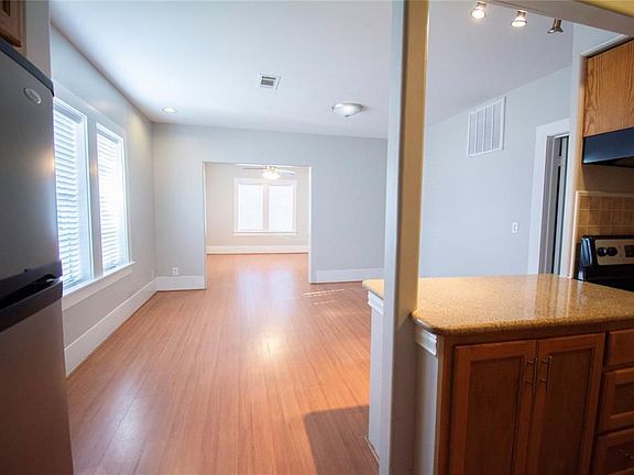5th image of 421 W Fisher St