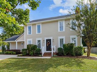 5863 Pettigrew Dr, Fayetteville, NC 28314