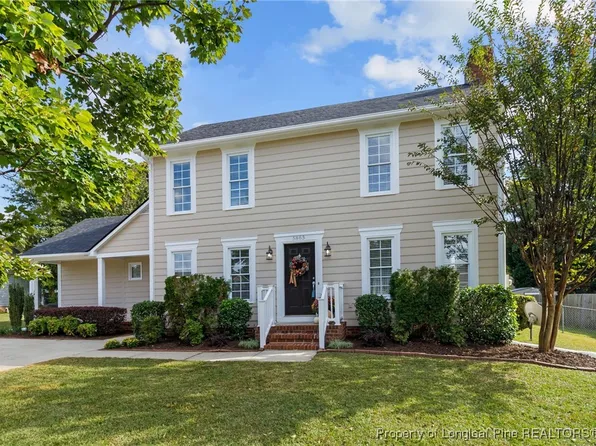 5863 Pettigrew Dr, Fayetteville, NC 28314