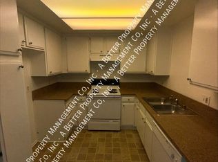 2608 Greenmeadow Rd APT 2, Lakewood, CA 90712