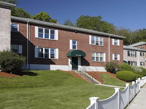 3rd image of 144 Newton St #168-5