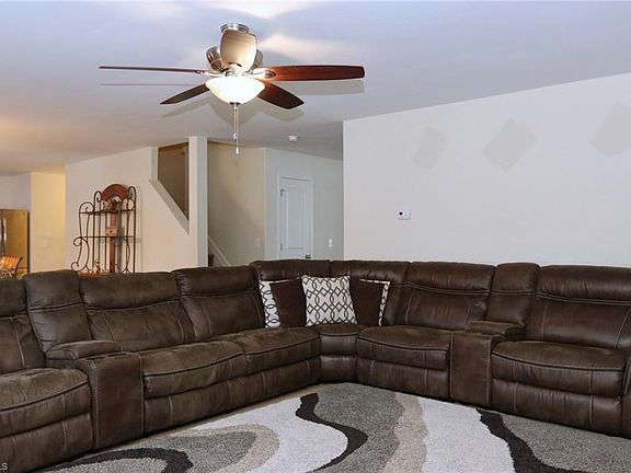 4th image of 304 Trimble Dr