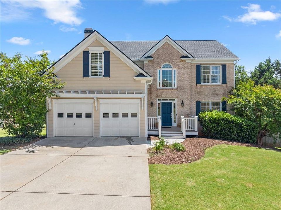 1st image of 8455 Woodland View Dr
