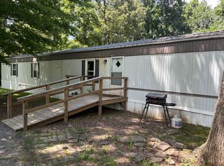 1155 Travis Rd, Kuttawa, KY 42055