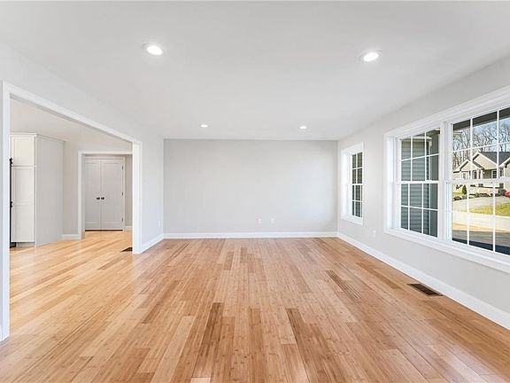 3rd image of LOT 5 Pico Cir