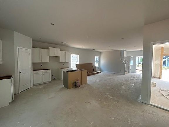 5th image of 277 Talbert Trl