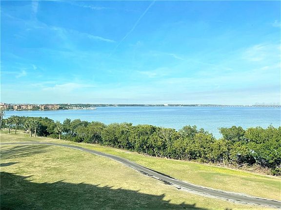 4th image of 2617 Cove Cay Dr Unit 511