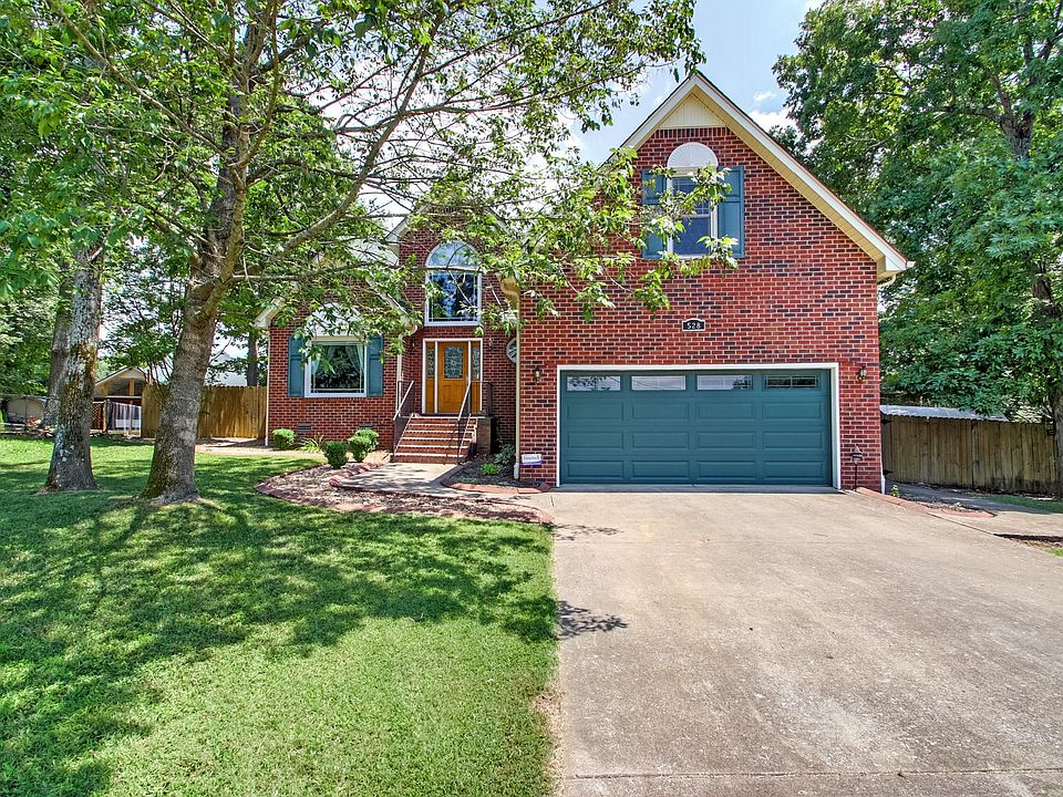 1st image of 528 Breslin Ave