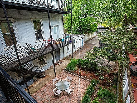 3rd image of 1929 Wallace St APT 2A