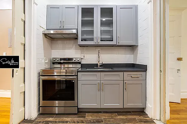 Rented by Scott Williams Realty LLC | media 10