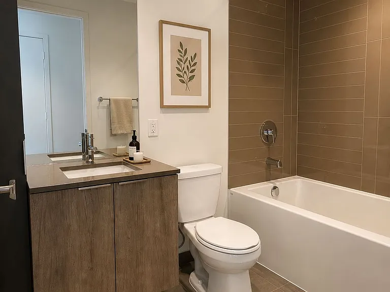 448 Burnhamthorpe Rd W #5501 — Photo 7