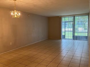 609 SW 75th St APT 102, Gainesville, FL 32607