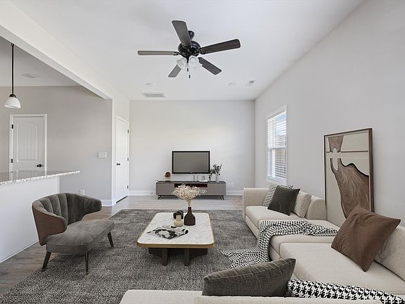 4th image of 314 Fallow Cir