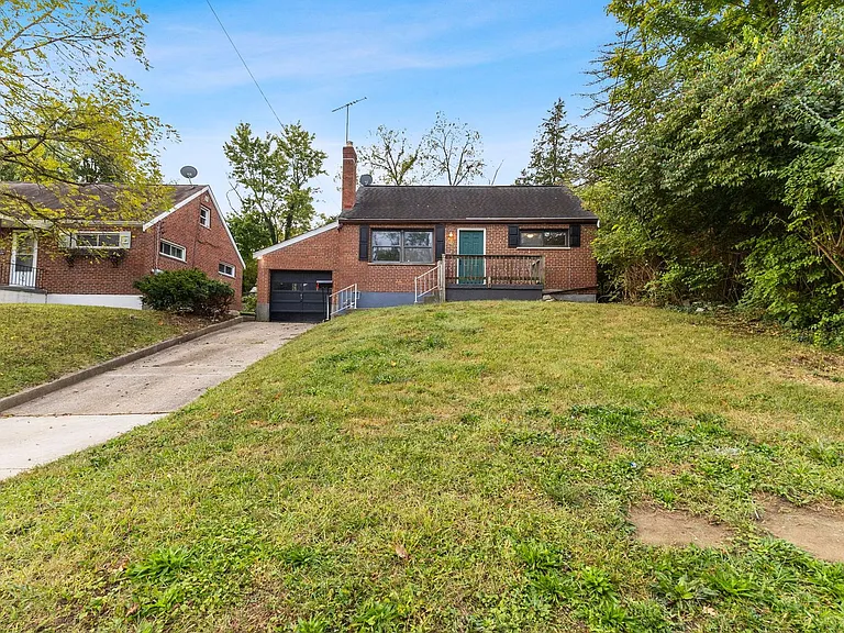 3069 Westwood Northern Blvd — Photo 1