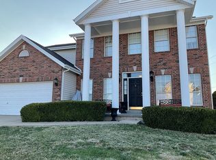 1201 Briarchase Dr, Lake Saint Louis, MO 63367