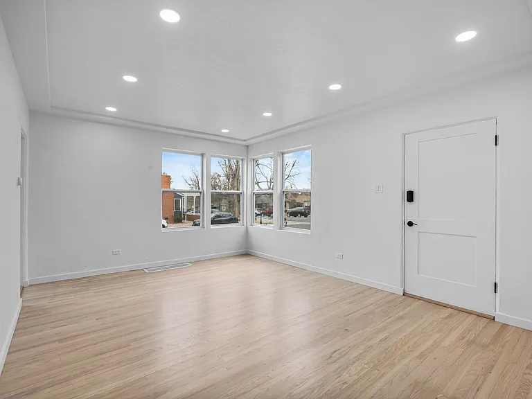 1340 E Vassar Ave — Photo 7