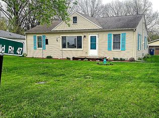 829 E Old Route 47 Rd, Monticello, IL 61856