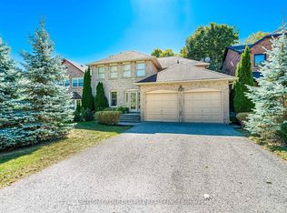 267 Aurora Heights Dr, Aurora, ON L4G5C3