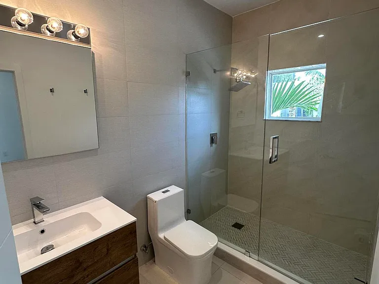 815 NE 17th Ave #3 — Photo 26
