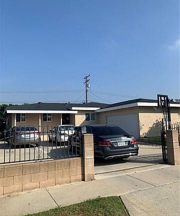 3rd image of 939 League Ave