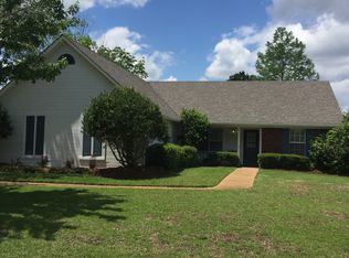 307 Hawthorne Dr, Madison, MS 39110