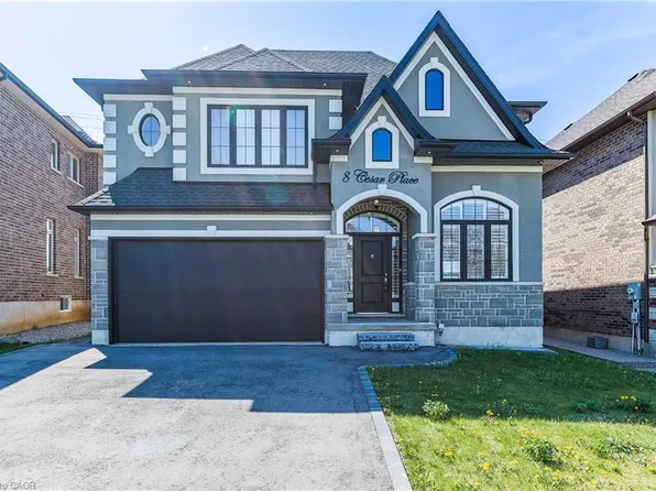 8 Cesar Pl, Hamilton, ON L9G 0G3
