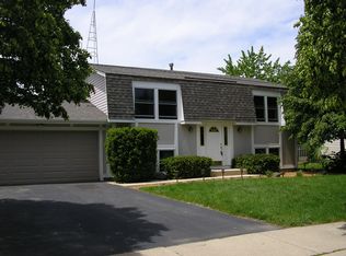 1475 Ashton Ct, Aurora, IL 60504