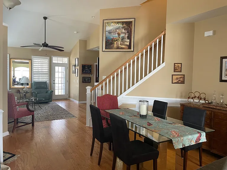 1645 Cristalino Cir — Photo 33