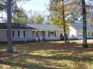 985 Wilburn Rd, Fuquay Varina, NC 27526